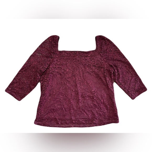 Women’s Reitmans Rock & Shine stretchy lace top - size Large (Petite) - Picture 3 of 3